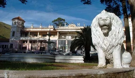 Turismo tenebroso, entrá a leer si te animás. publicado en Plataforma Diez